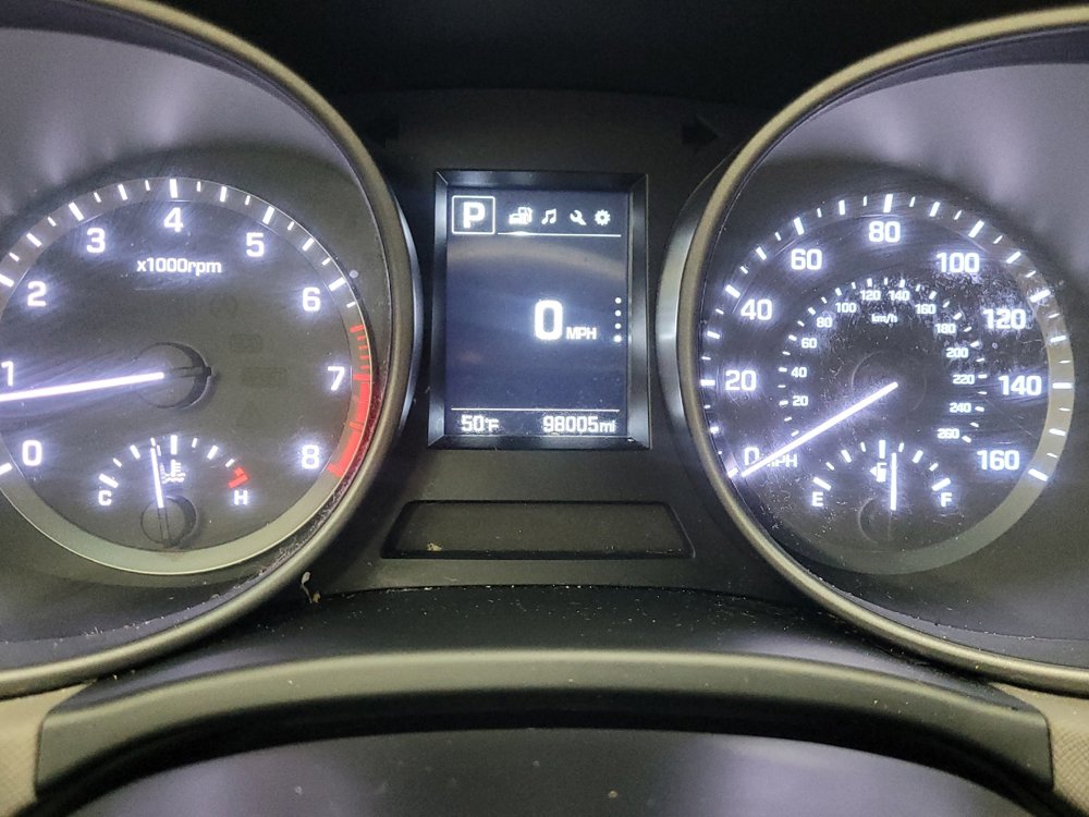 Used 2017 Hyundai Santa Fe Sport image 23