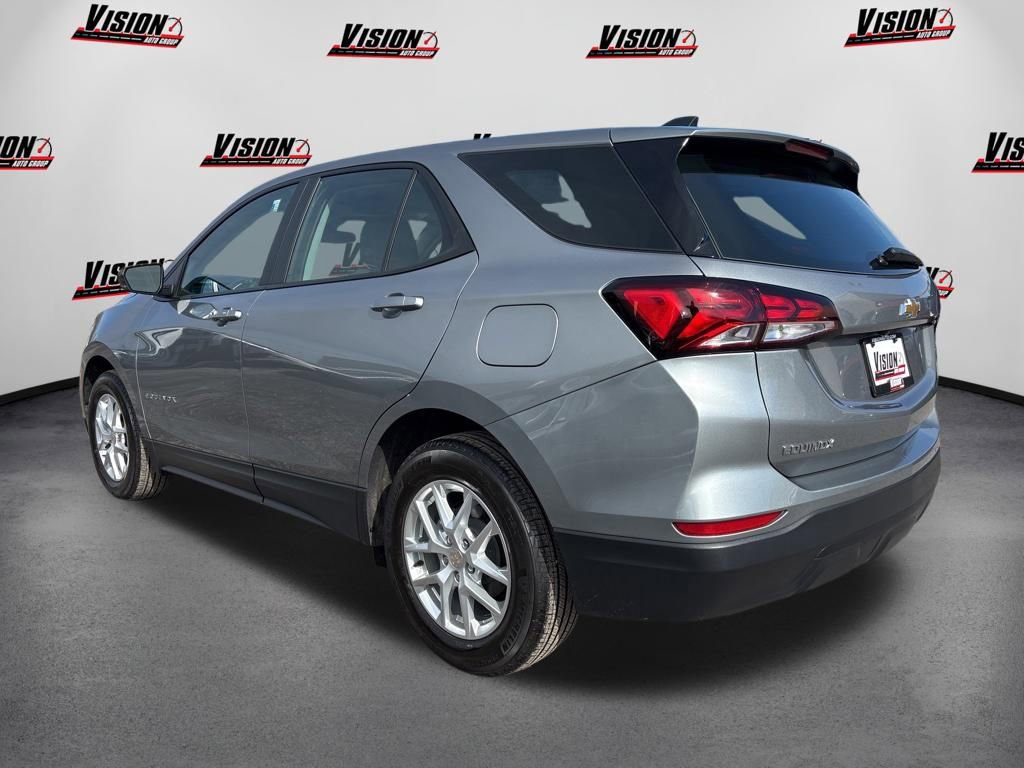 Used 2024 Chevrolet Equinox LS FWD image 26