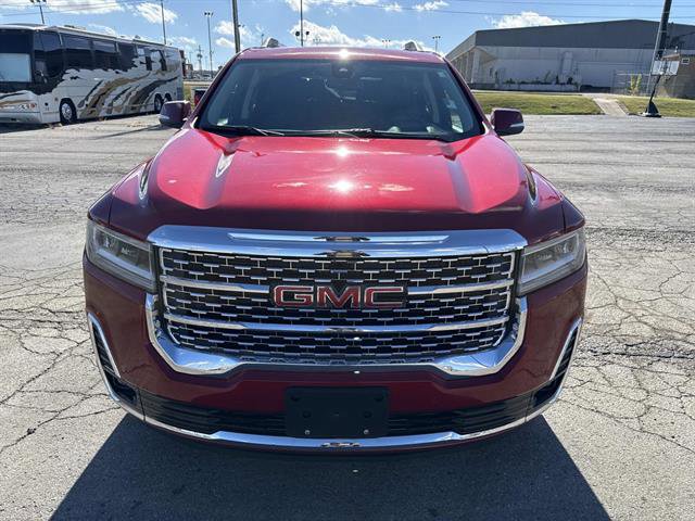 Used 2023 GMC Acadia Denali image 2