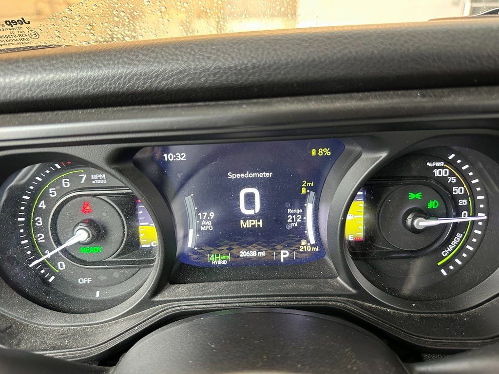 Used 2024 Jeep Wrangler Unlimited image 32