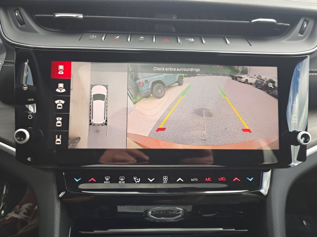 New 2026 Jeep Grand Cherokee L Limited AWD/4WD image 20