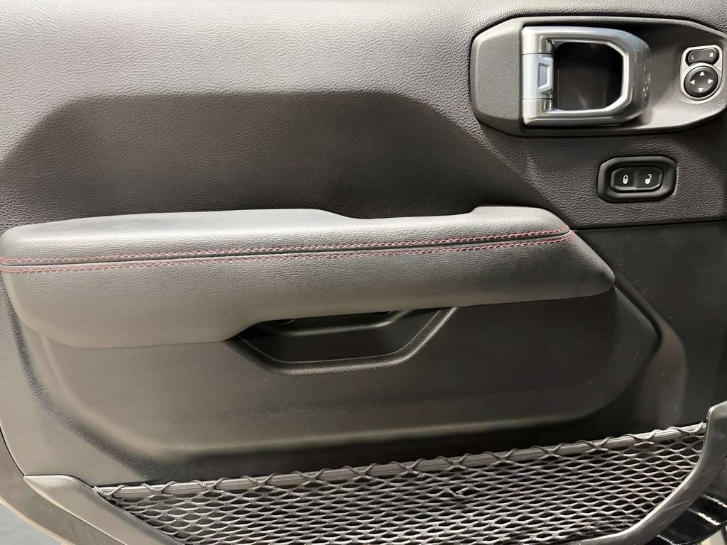 Used 2021 Jeep Wrangler Unlimited Rubicon w/ Uconnect 4C Nav & Sound Group AWD/4WD image 17