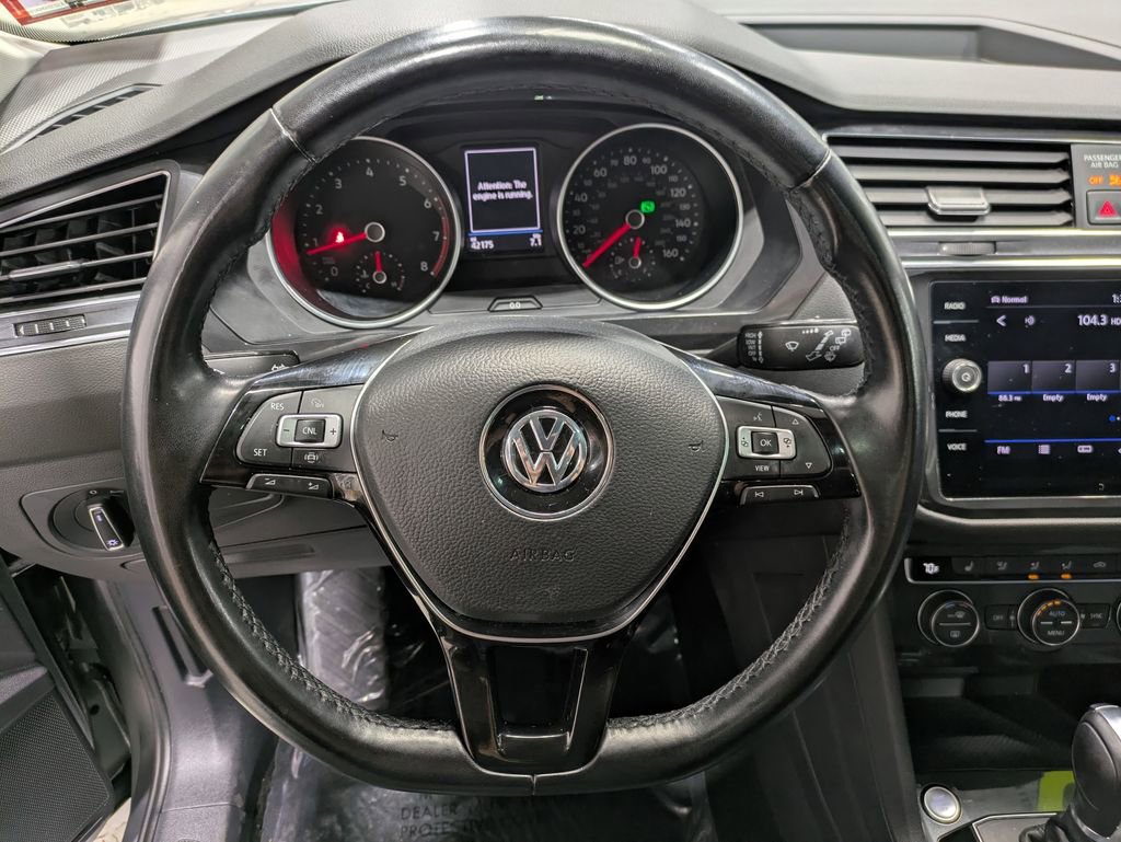 Used 2019 Volkswagen Tiguan SE w/ Panoramic Sunroof Package image 20