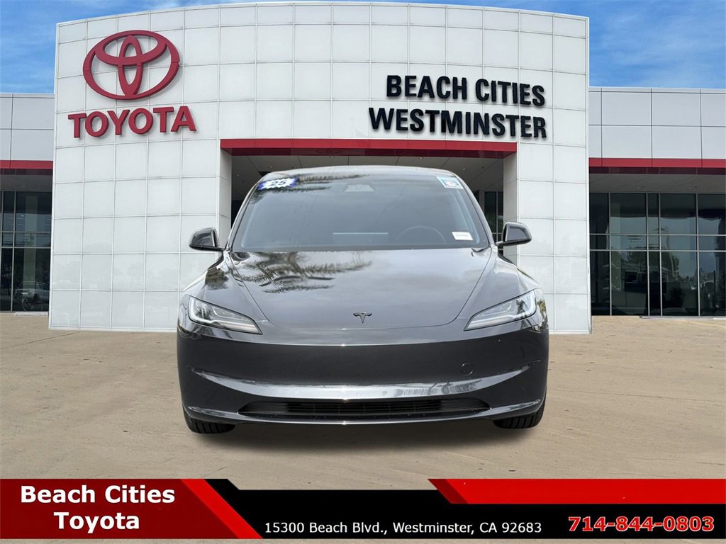 Used 2025 Tesla Model 3 Long Range image 4