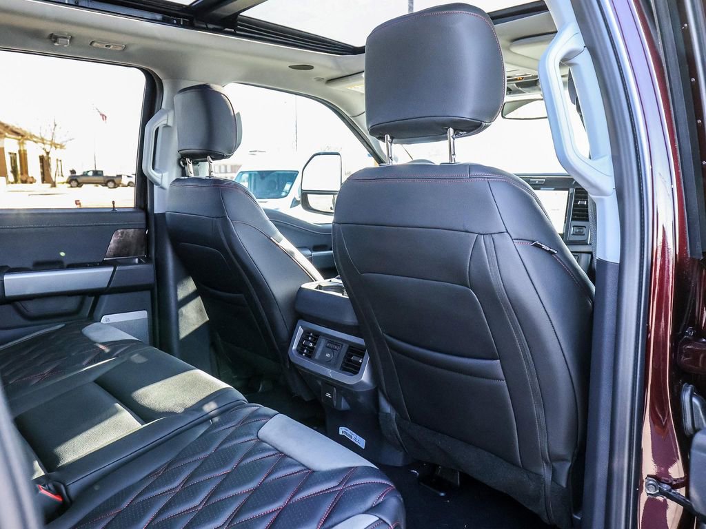 New 2026 Ford F250 Lariat w/ Black Appearance Package image 28