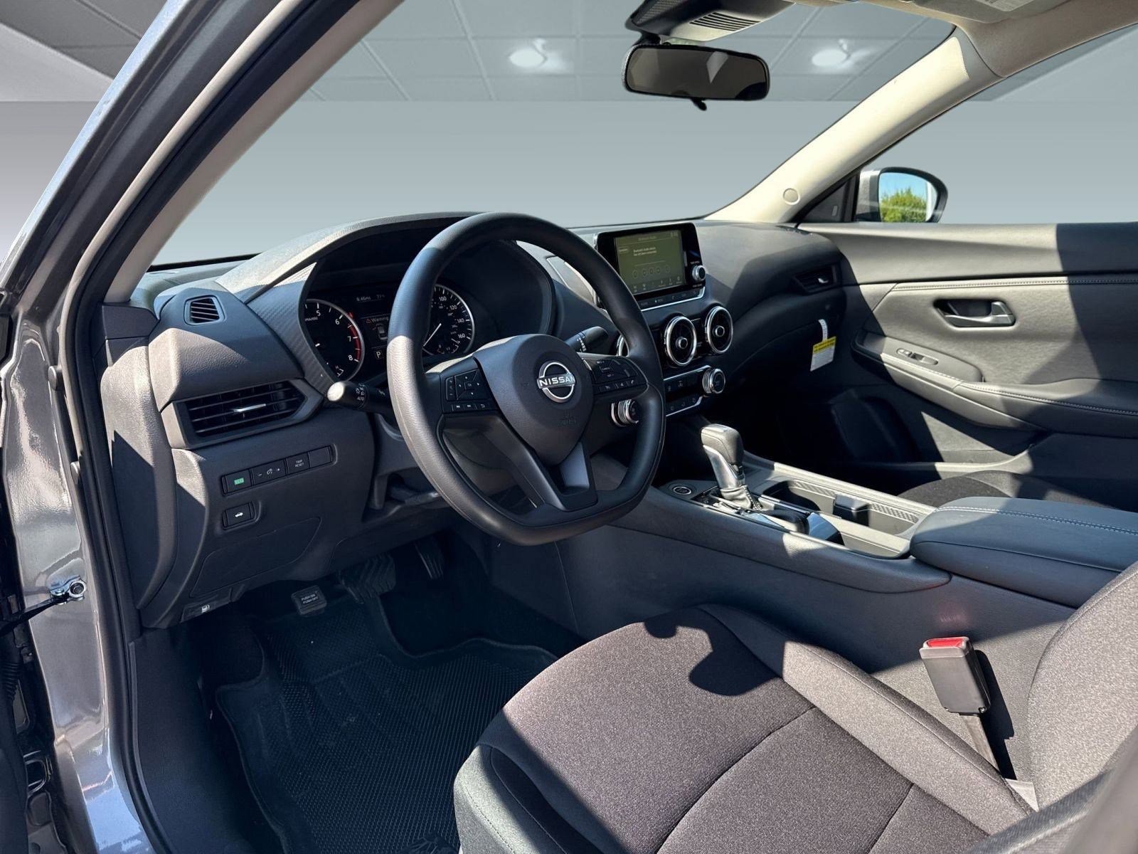 New 2025 Nissan Sentra S image 4