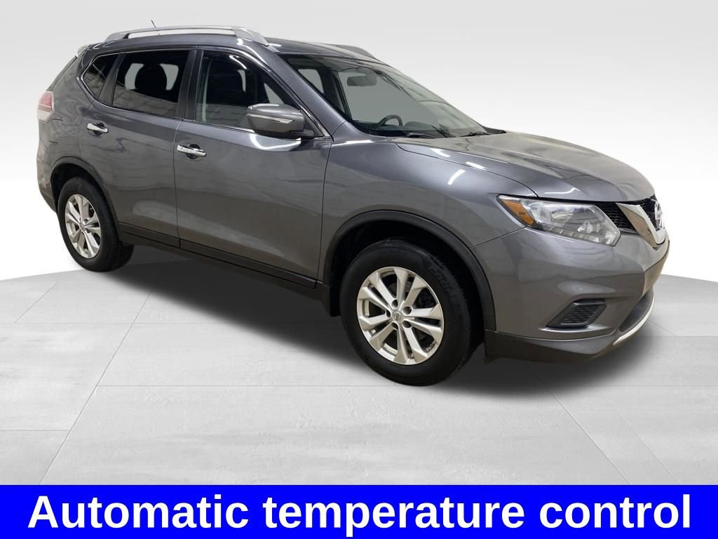 Used 2014 Nissan Rogue SV AWD/4WD image 5