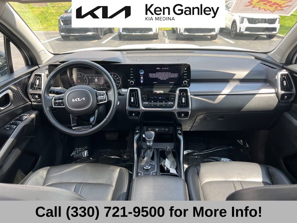 Certified 2023 Kia Sorento S w/ Panoramic Sunroof Package FWD image 44