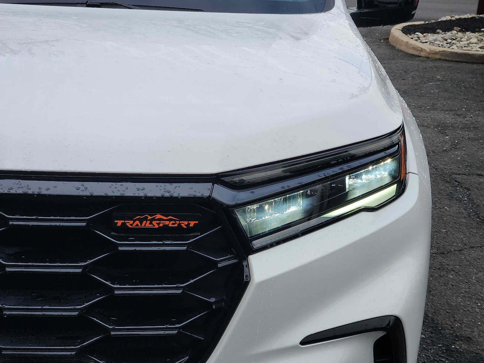 Certified 2023 Honda Pilot TrailSport image 9