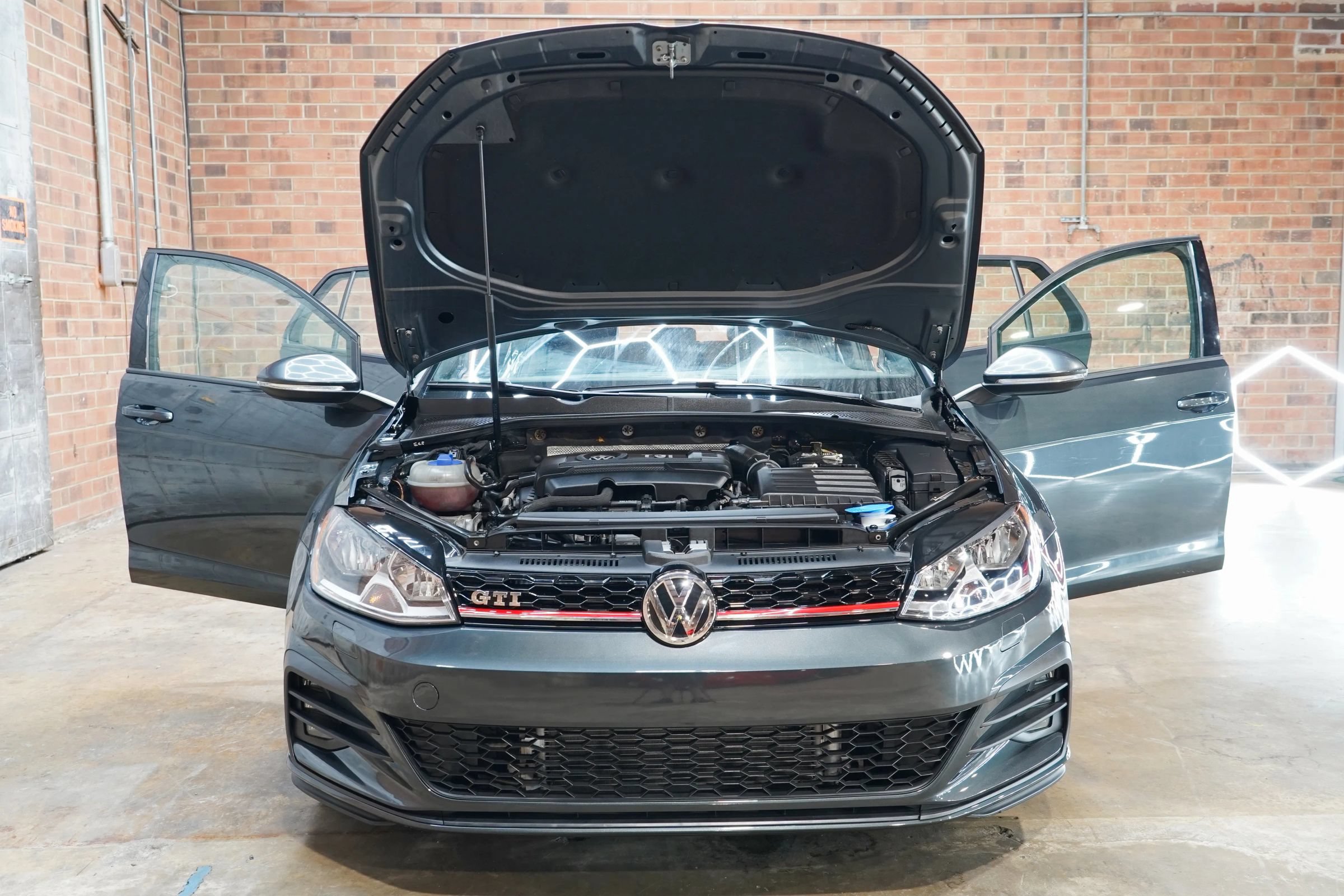 Used 2017 Volkswagen GTI S FWD image 22