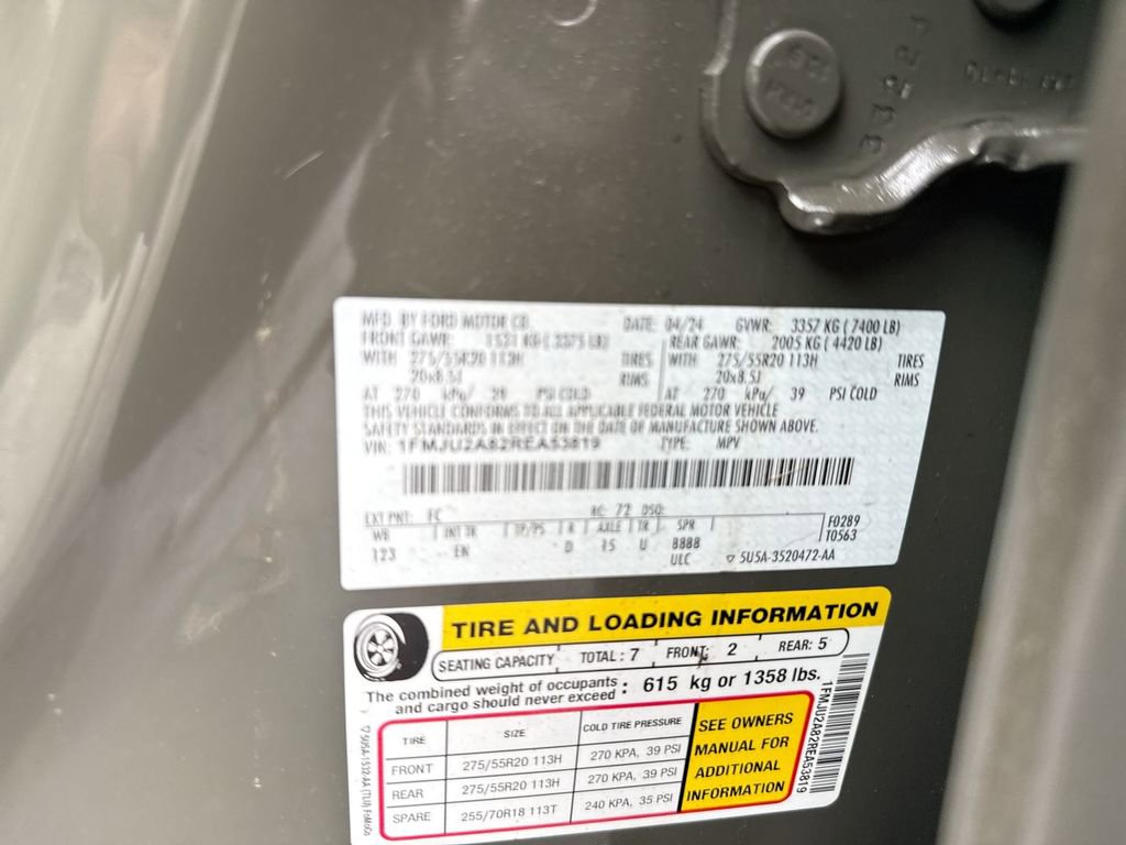 Used 2024 Ford Expedition Limited image 35