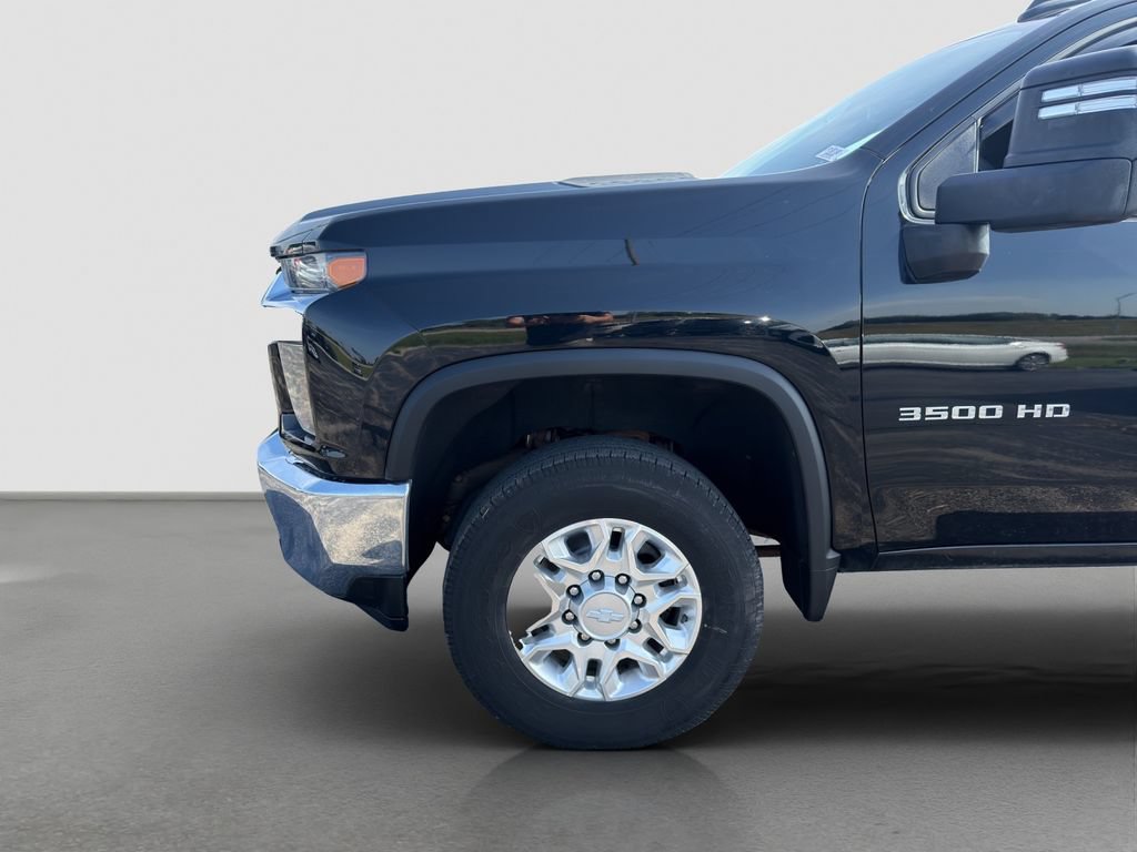Used 2020 Chevrolet Silverado 3500 LT AWD/4WD image 22
