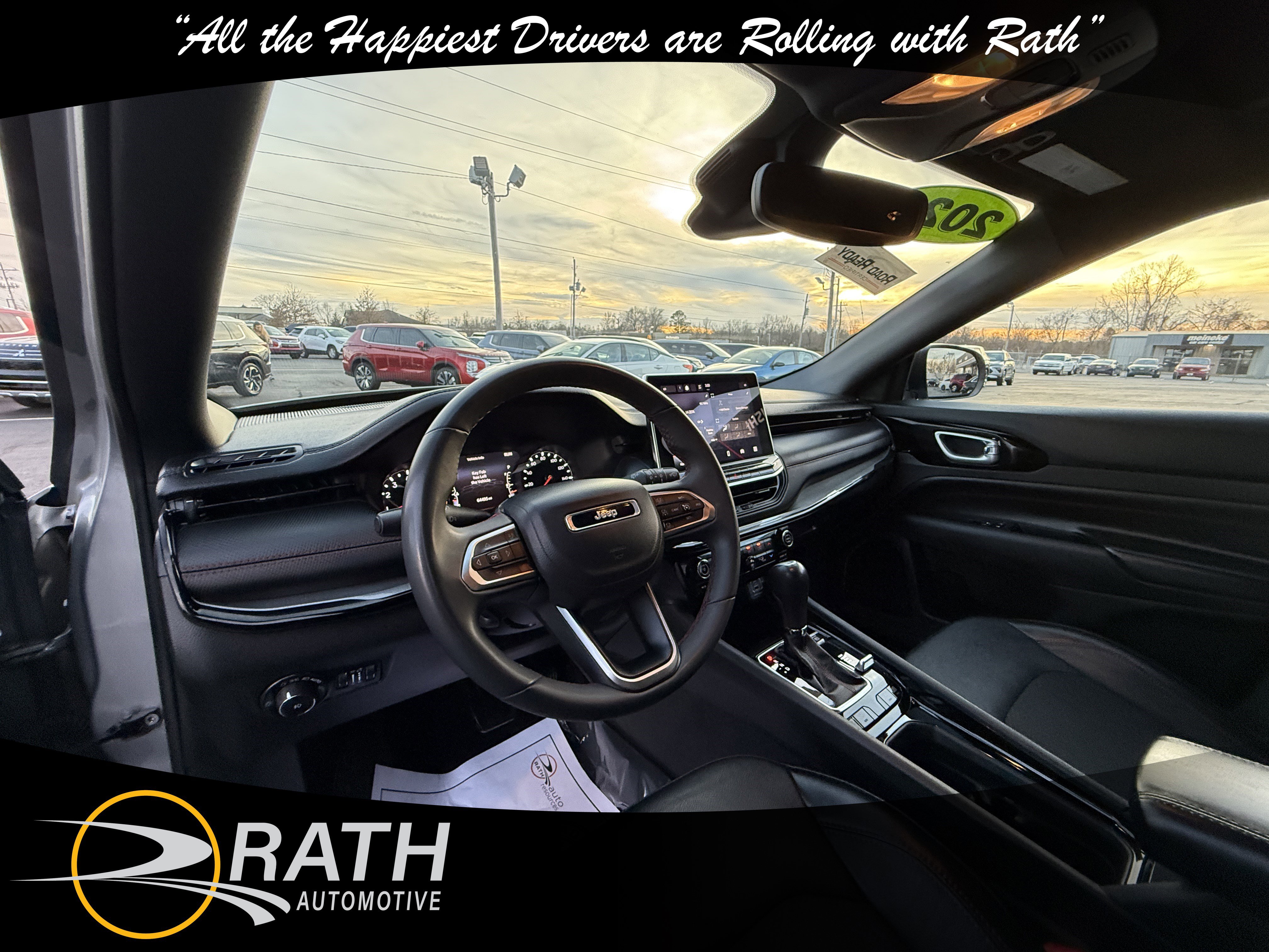 Used 2023 Jeep Compass Trailhawk image 13