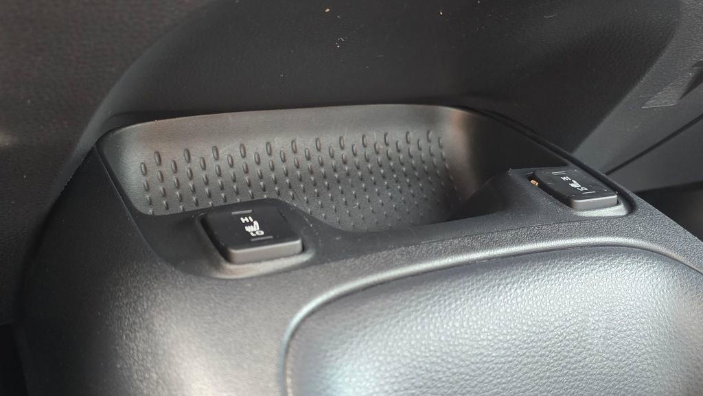 Used 2022 Toyota Corolla XSE w/ Carpet Mat Package (TMS) image 34