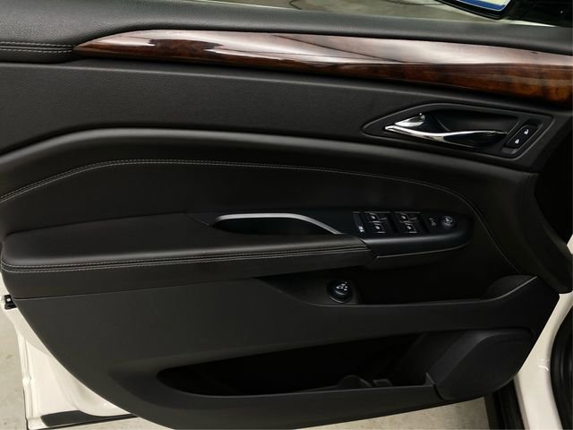 Used 2014 Cadillac SRX Luxury AWD/4WD image 24