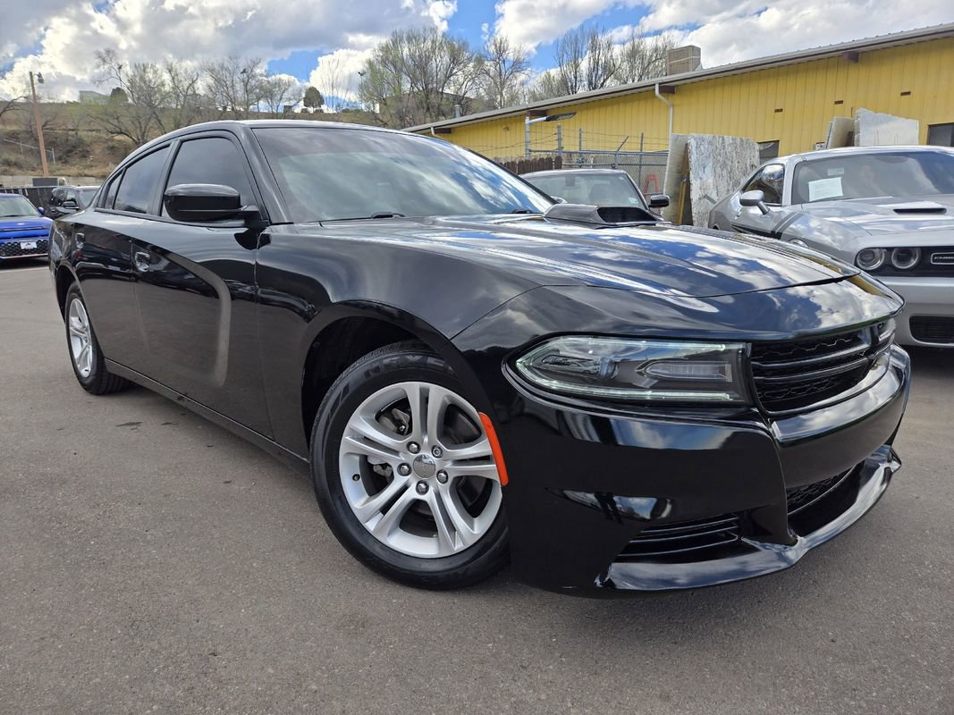 Used 2021 Dodge Charger SXT w/ Leather Interior Group image 1