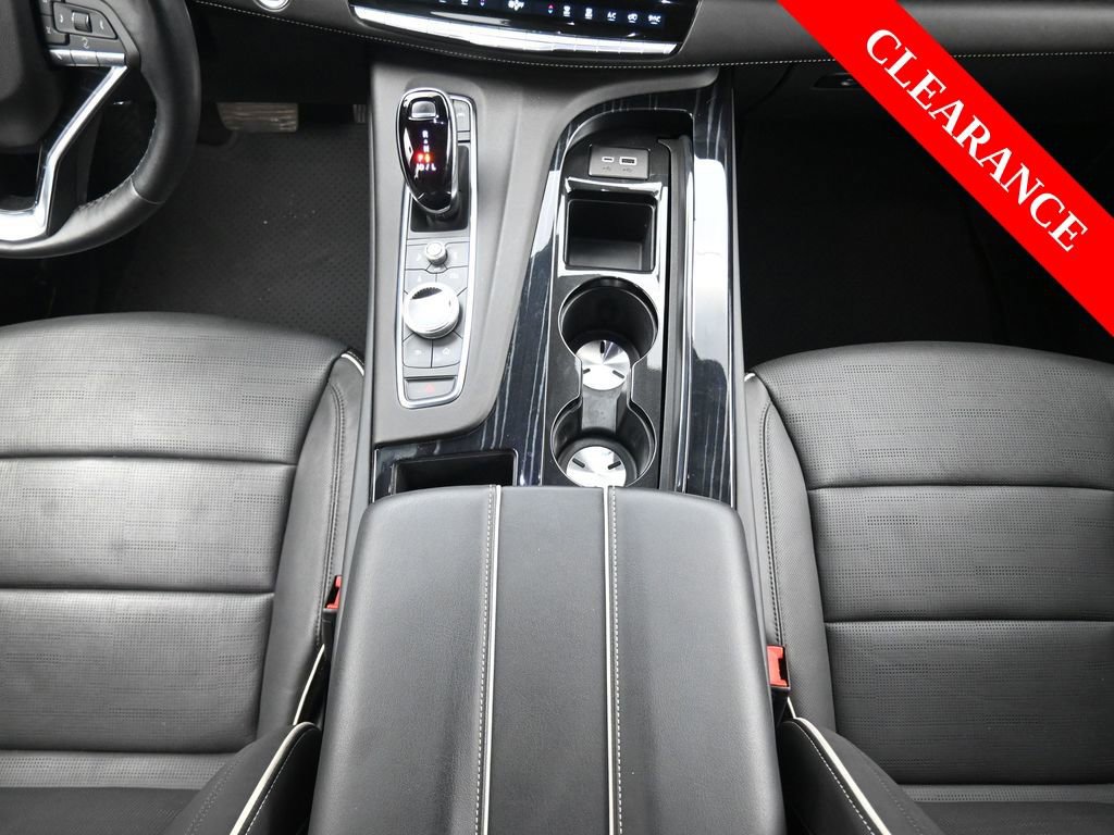 Used 2024 Cadillac Escalade ESV Sport w/ Heavy-Duty Trailer Package image 38