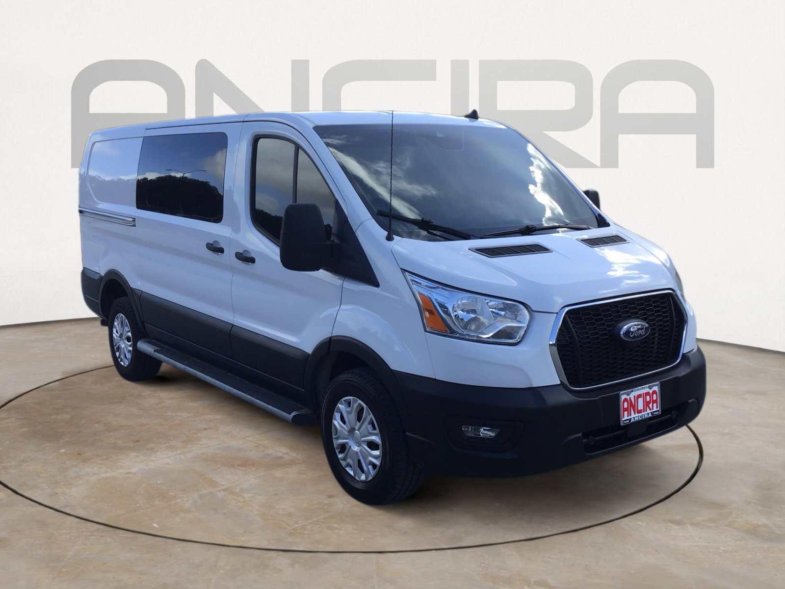Used 2022 Ford Transit 250 Low Roof w/ Exterior Upgrade Package RWD image 3