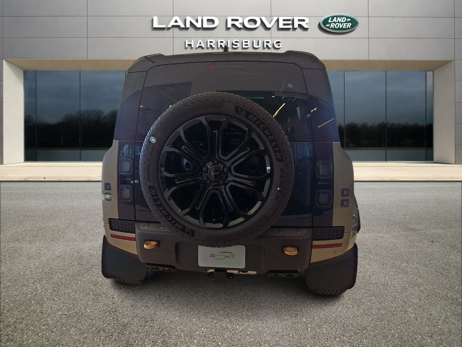 New 2026 Land Rover Defender 110 OCTA AWD/4WD image 5