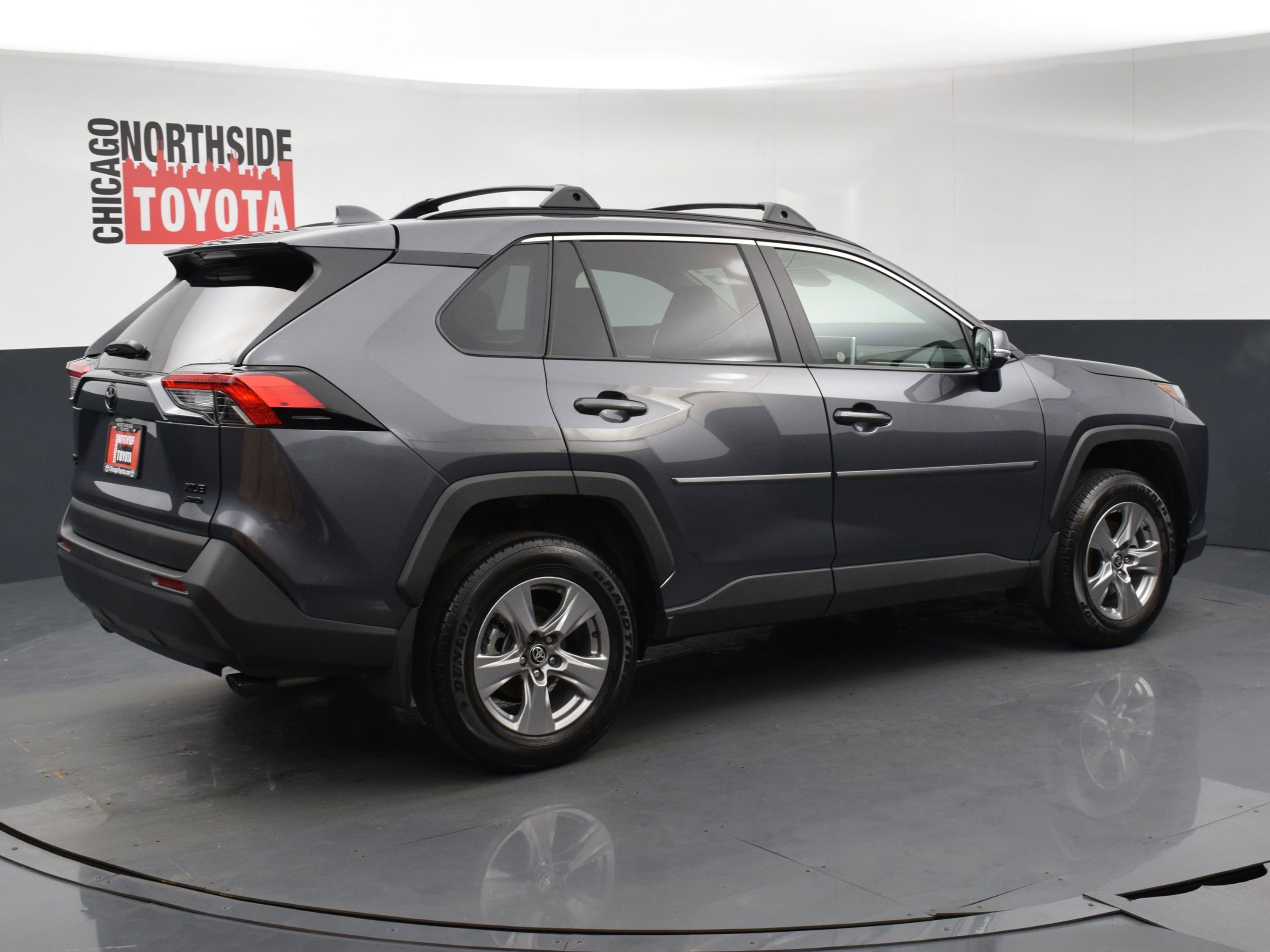 Used 2025 Toyota RAV4 XLE AWD/4WD image 4