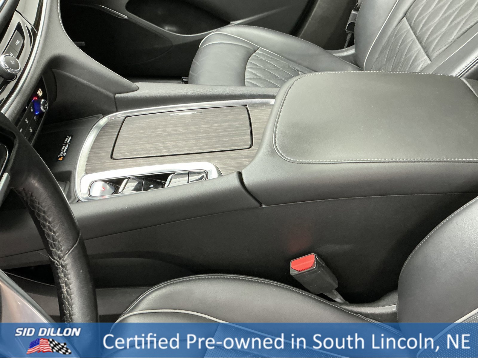 Used 2022 Buick Enclave Avenir w/ Avenir Technology Package image 15