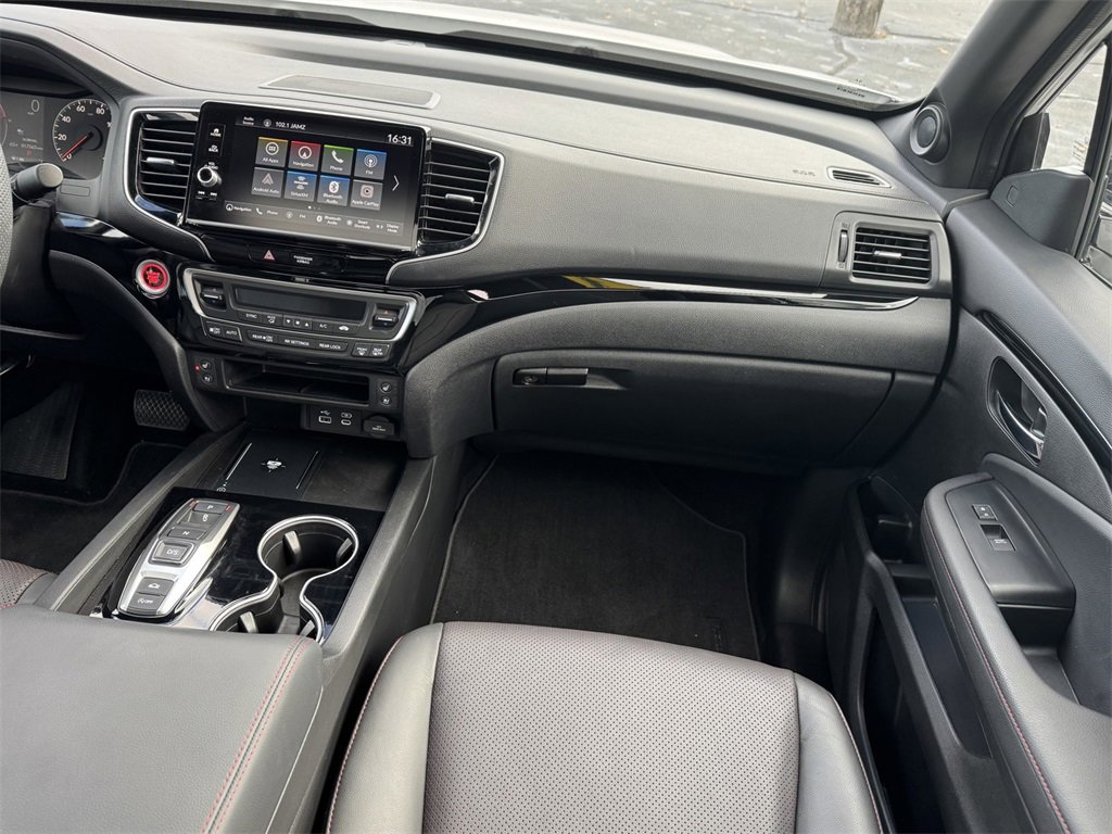 Used 2024 Honda Ridgeline Black Edition image 21