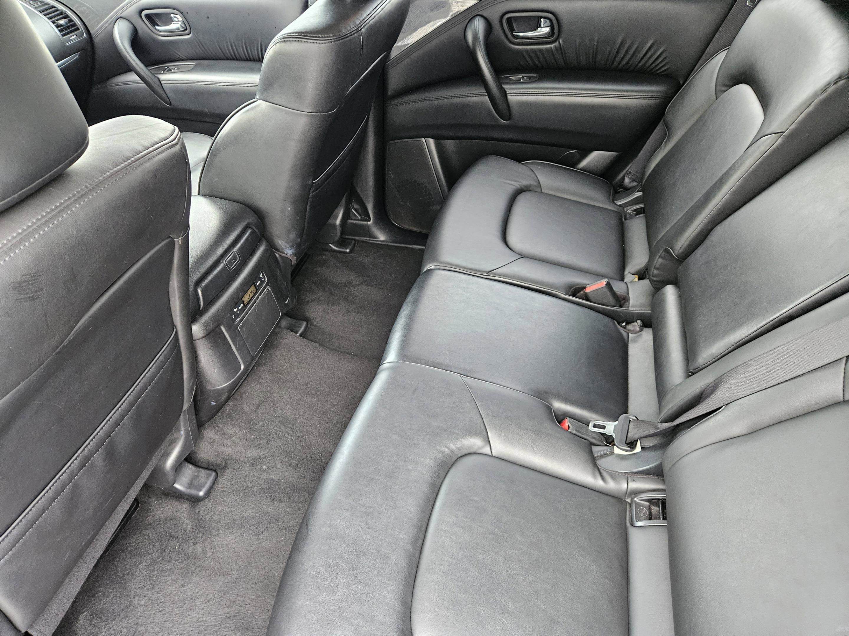 Used 2021 Nissan Armada SV image 31