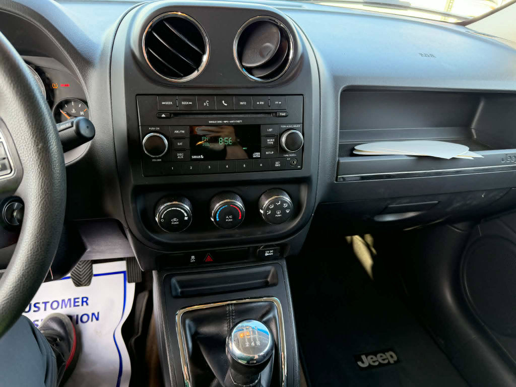 Used 2016 Jeep Patriot Sport AWD/4WD image 9