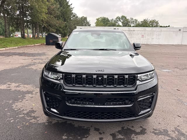 New 2027 Jeep Grand Cherokee Limited AWD/4WD image 5