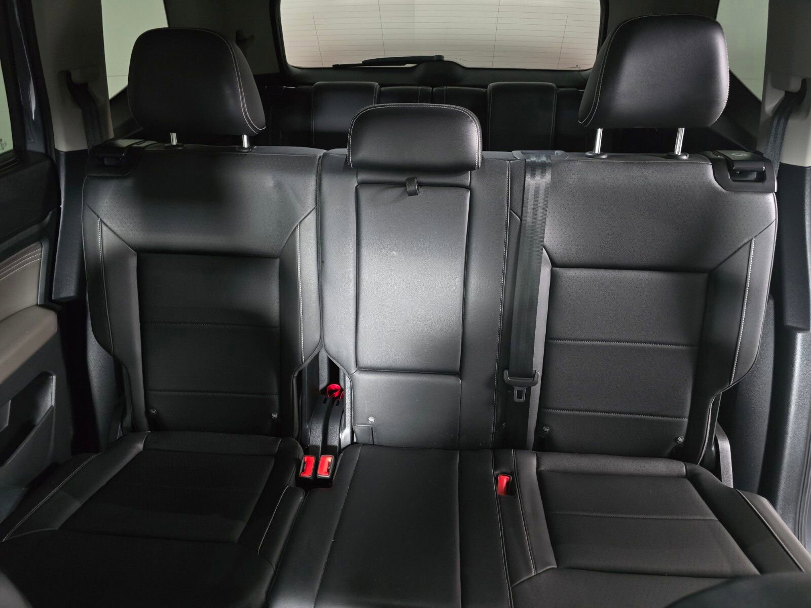 Used 2023 Volkswagen Atlas SE image 17