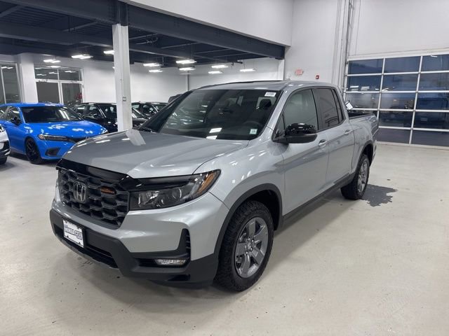 Used 2025 Honda Ridgeline TrailSport image 6