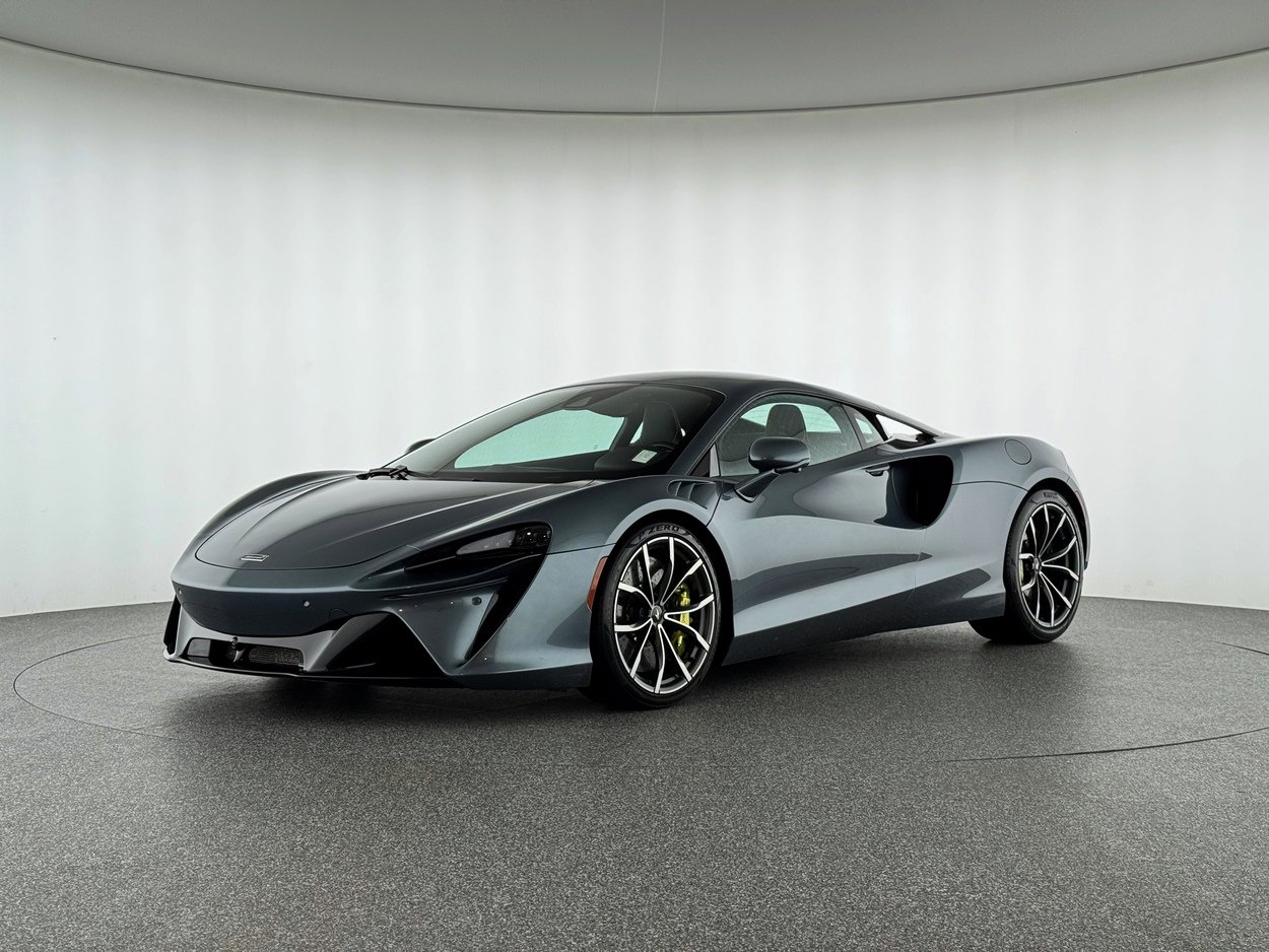 Used 2023 McLaren Artura