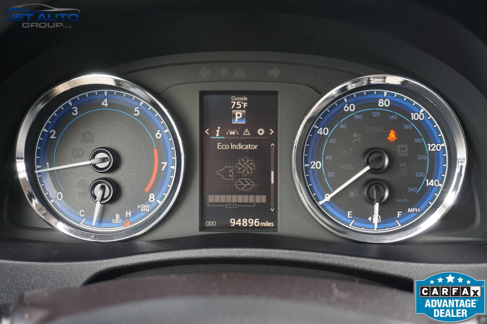 Used 2017 Toyota Corolla SE FWD image 38