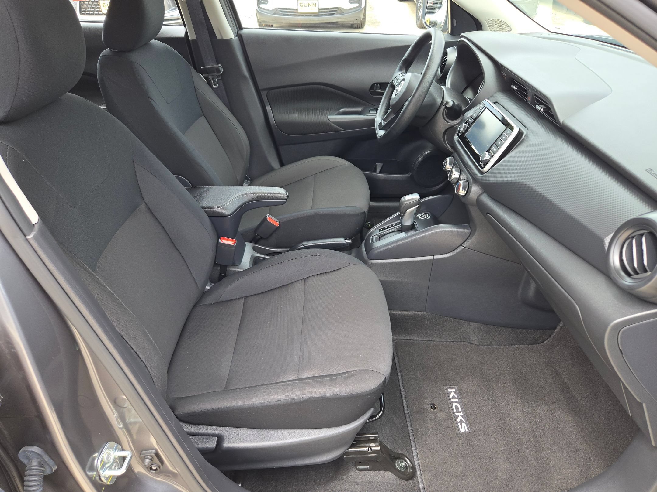 Certified 2025 Nissan Kicks Play S FWD image 26