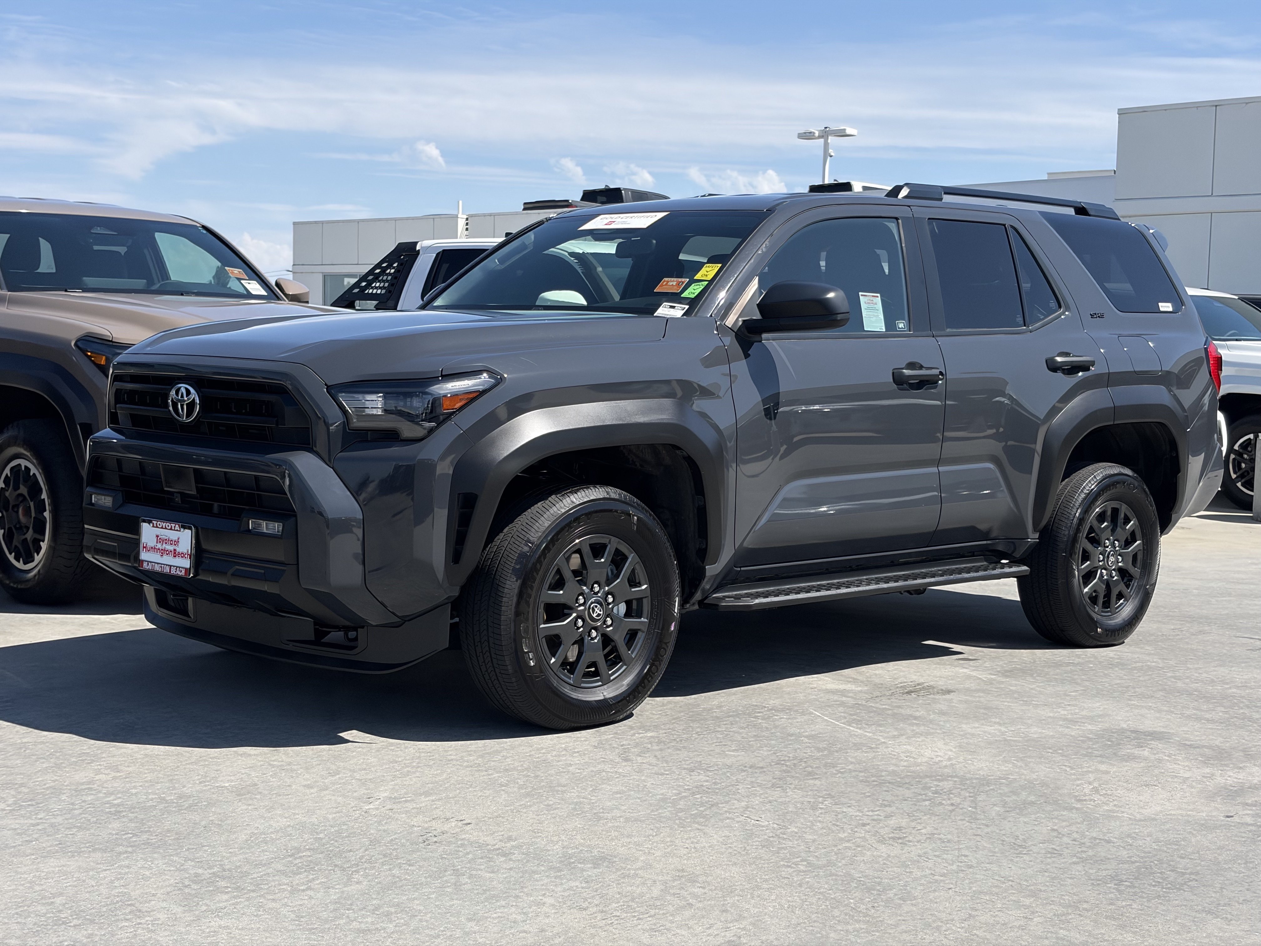 Certified 2025 Toyota 4Runner SR5 AWD/4WD image 6