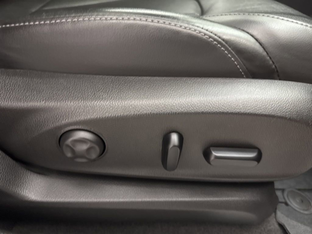 Used 2020 Buick Envision Premium image 51