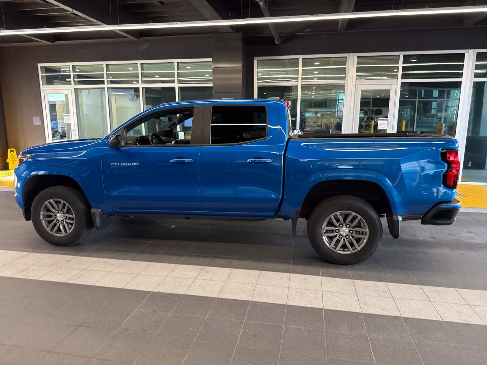 Used 2023 Chevrolet Colorado LT w/ LPO, Pro Essentials Package RWD image 23