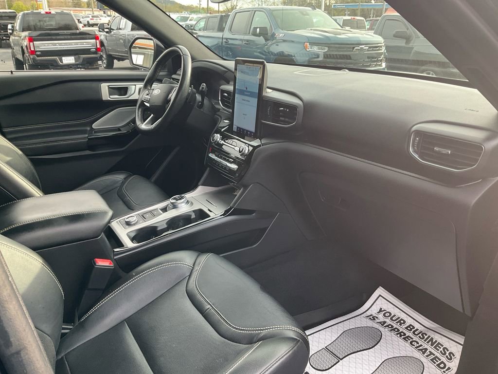 Used 2022 Ford Explorer ST w/ Equipment Group 401A image 11