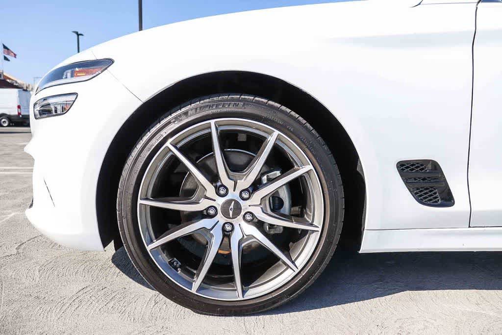 Used 2023 Genesis G70 2.0T AWD/4WD image 11