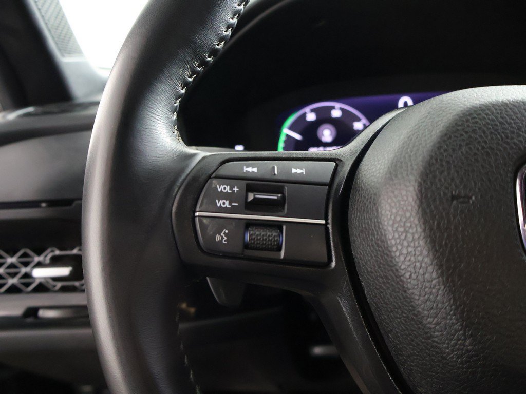 Used 2025 Honda Accord Sport image 40