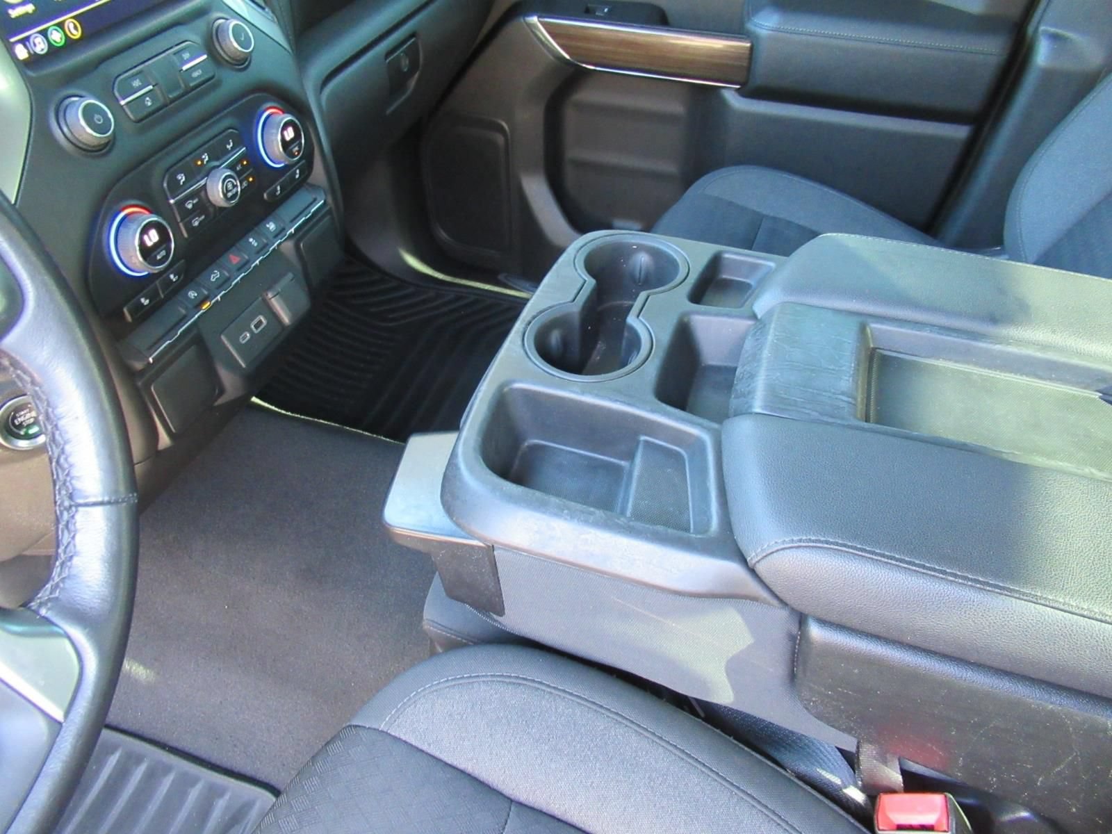 Used 2022 Chevrolet Silverado 1500 LT AWD/4WD image 16