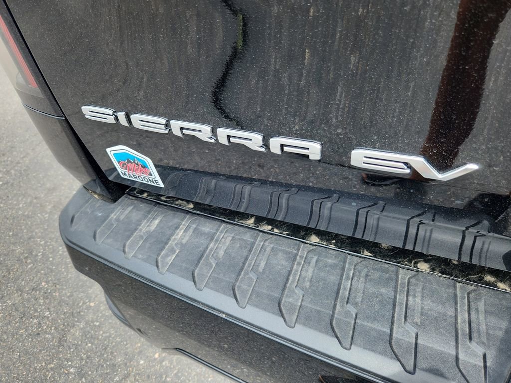 New 2025 GMC Sierra EV Denali image 14