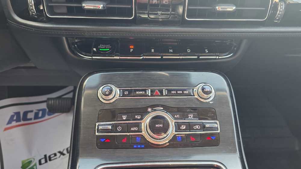 Used 2021 Lincoln Nautilus Reserve image 17