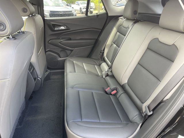 New 2026 Chevrolet Trax ACTIV w/ Sunroof Package FWD image 22
