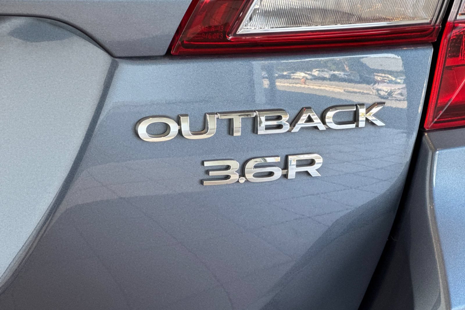 Used 2017 Subaru Outback 3.6R Limited AWD/4WD image 28
