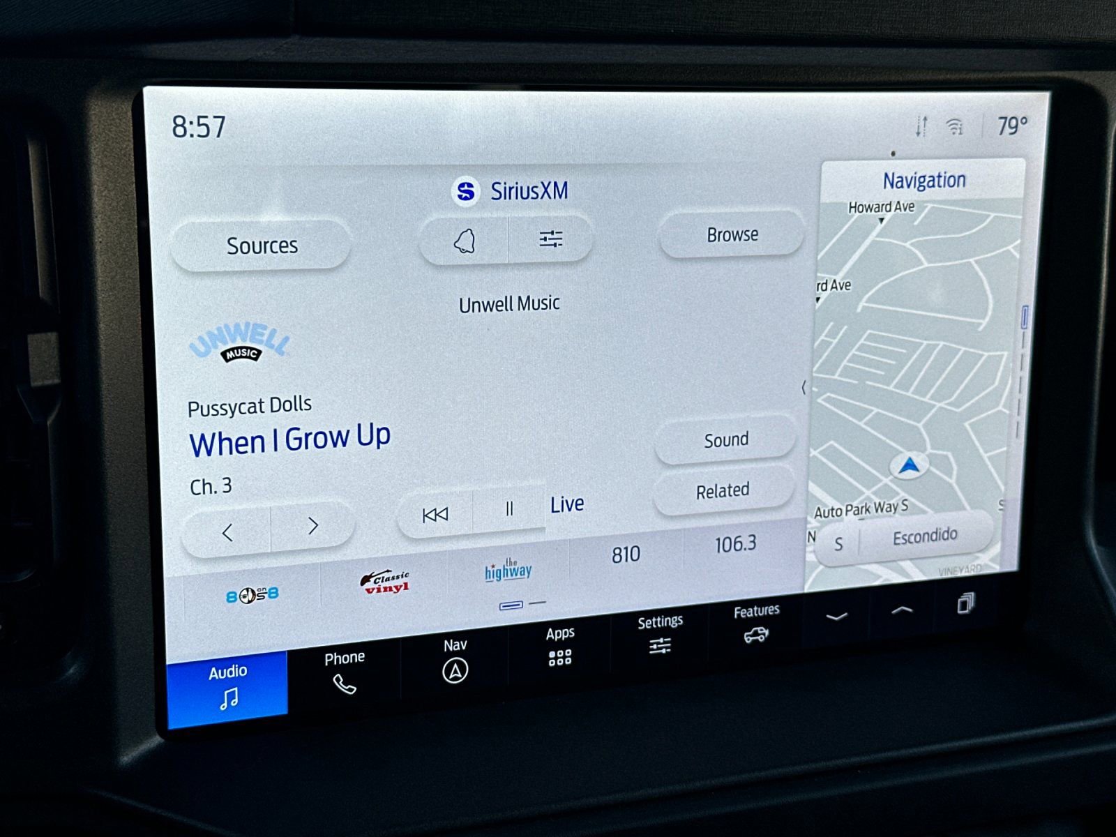 Used 2025 Ford Bronco Badlands image 21