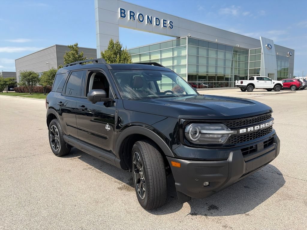 Used 2025 Ford Bronco Sport Outer Banks w/ Outer Banks Tech Package+ AWD/4WD image 1