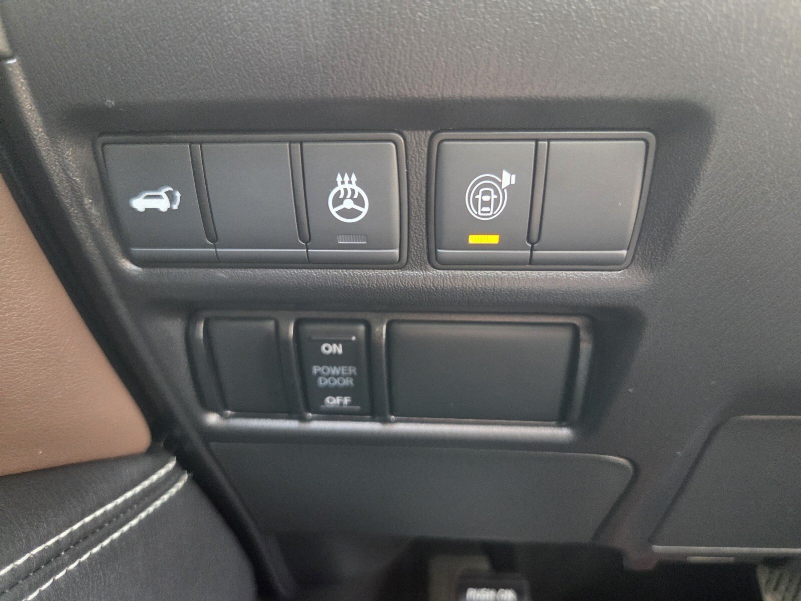 Used 2023 INFINITI QX80 Premium Select w/ All-Season Package AWD/4WD image 23