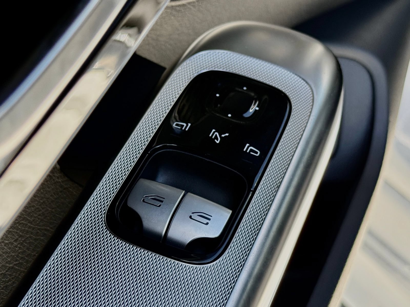 New 2026 Mercedes-Benz CLE 300 4MATIC Coupe image 14