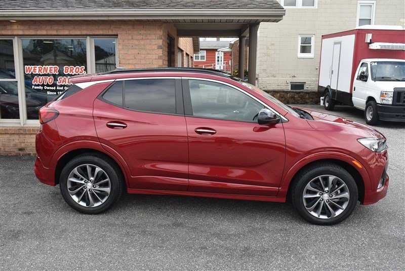 Used 2021 Buick Encore GX Select w/ Experience Buick Package AWD/4WD image 2